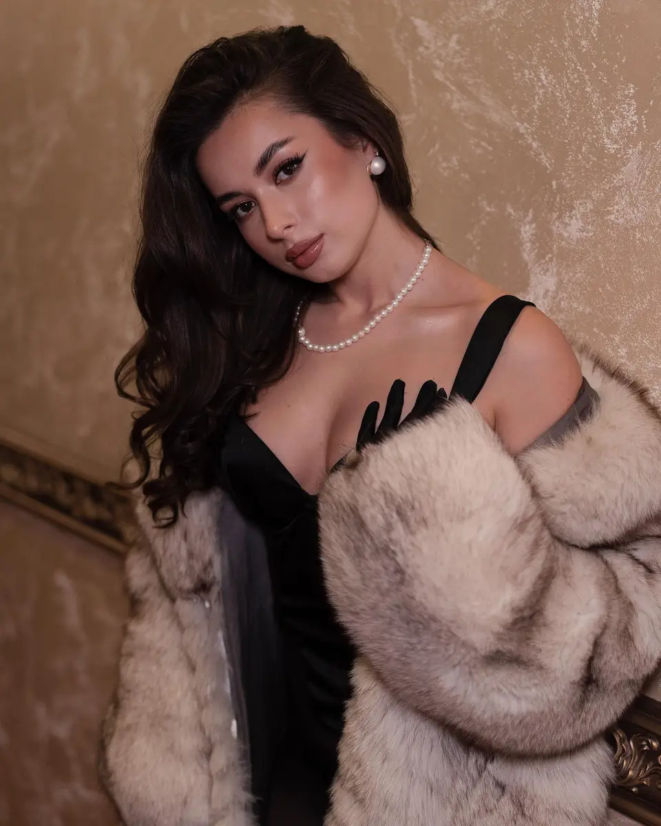 Amalthea escort in Dubai