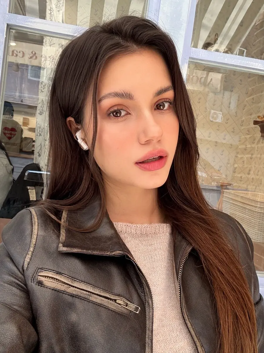 Mira escort in Dubai