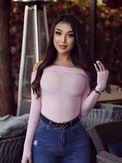 Samona escort in Dubai